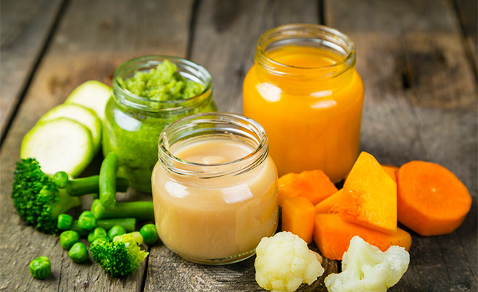 commencer la diversification alimentaire avec des petits pots fait-maison